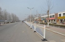 公路護欄