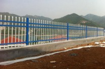 公路護欄